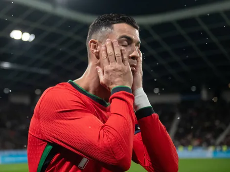 Cristiano volvió, perdió, se fue silbado y haciendo un obsceno gesto a un árbitro