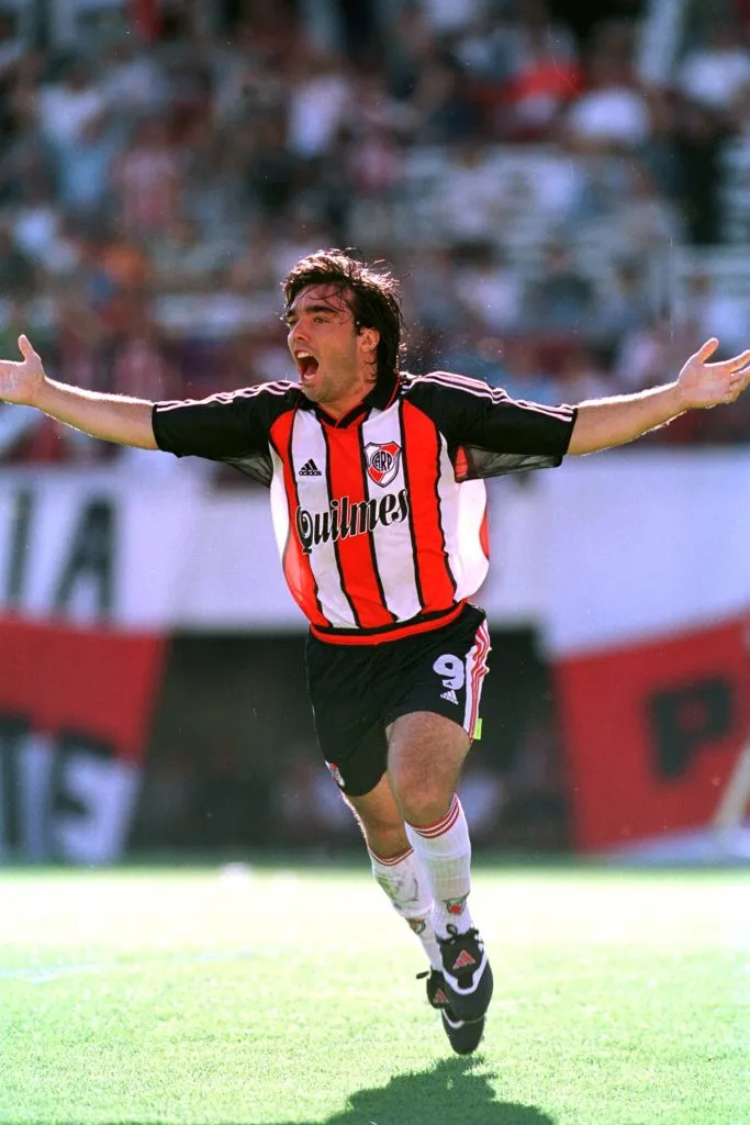 Cardetti jugó 135 partidos en River y marcó 68 goles. (Foto: IMAGO).