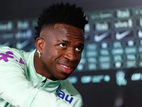 Silas pidió a Vinicius mudarse a Manchester City: "Imaginate con Julián Álvarez"