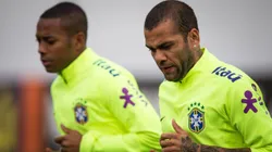 Ambos futbolistas fueron condenados por agresión sexual y violación.