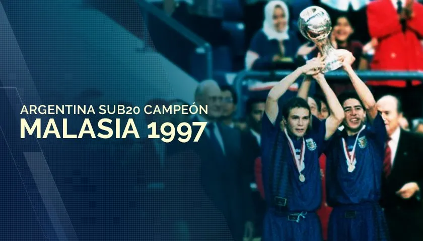 Markic y Román con la Copa del Mundo Sub 20. (Foto: @Argentina).