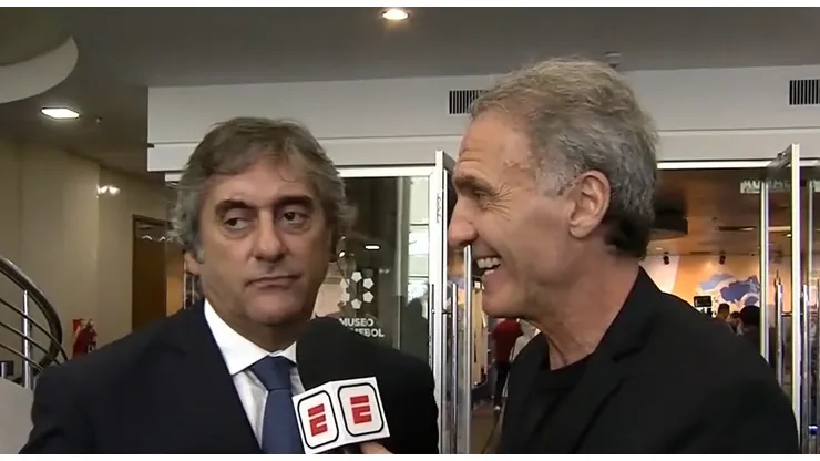 Enzo Francescoli hizo reír a todos.