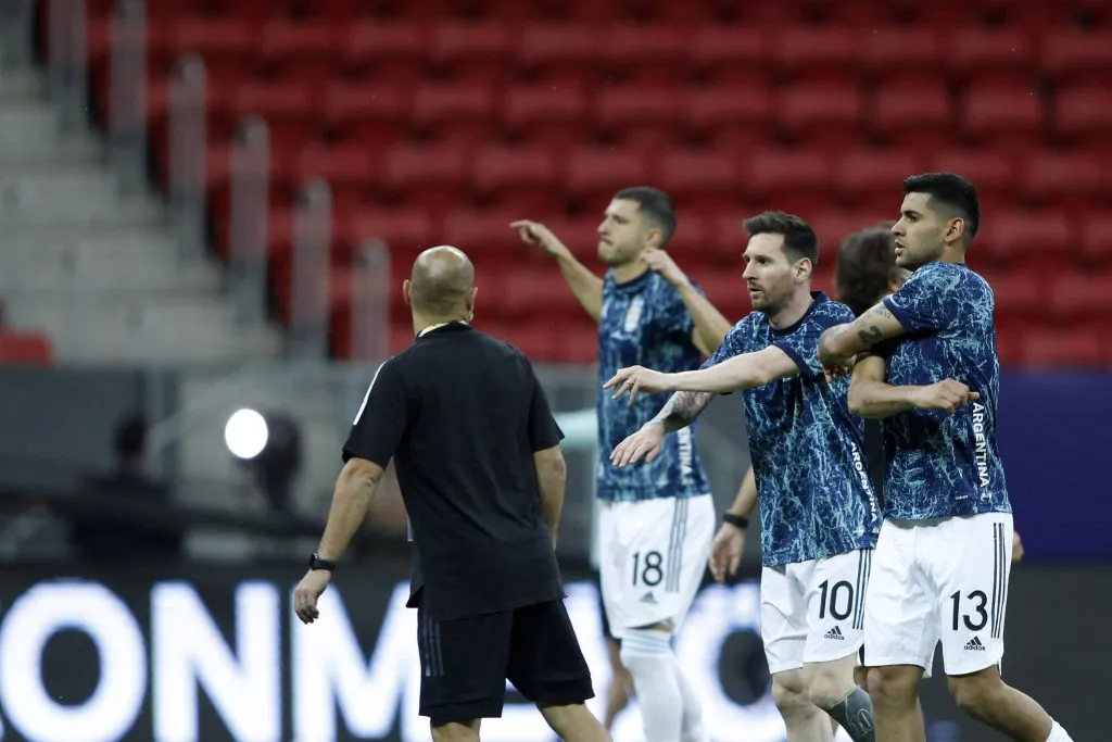 Guido, Messi y Cuti. (Foto: IMAGO).