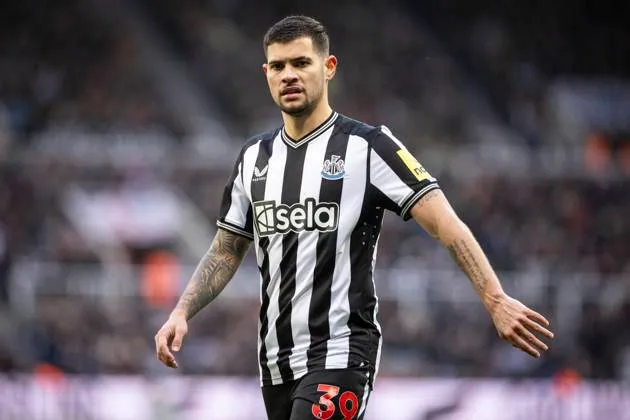 Bruno Guimaraes completaría la renovación del mediocampo que pretende el Manchester City.