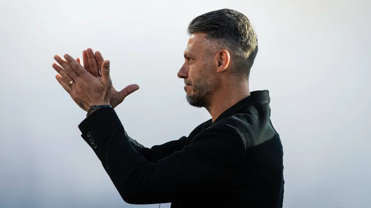 Martín Demichelis piensa en modificaciones.