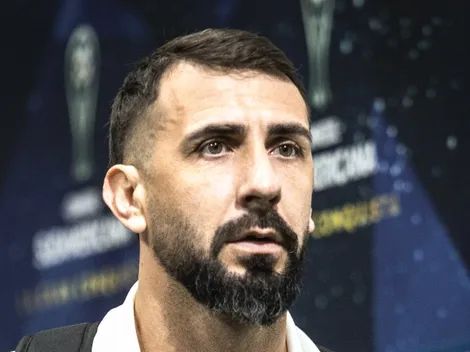 "Oso": las burlas que generó la pifia de Pratto en la eliminación de Olimpia de la Sudamericana