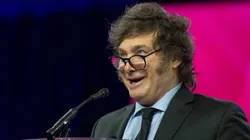 Javier Milei quiere que las SAD lleguen al fútbol argentino.