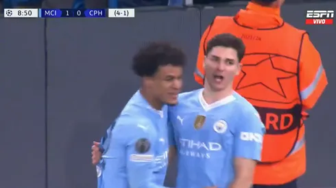 La celebración de Julián Álvarez.