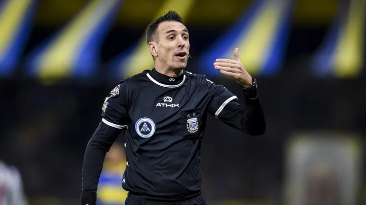 Pablo Dovalo, árbitro del fútbol argentino