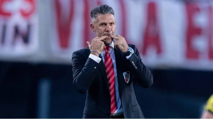 Desconcertante decisión de Demichelis en River: 8 cambios en 13 minutos