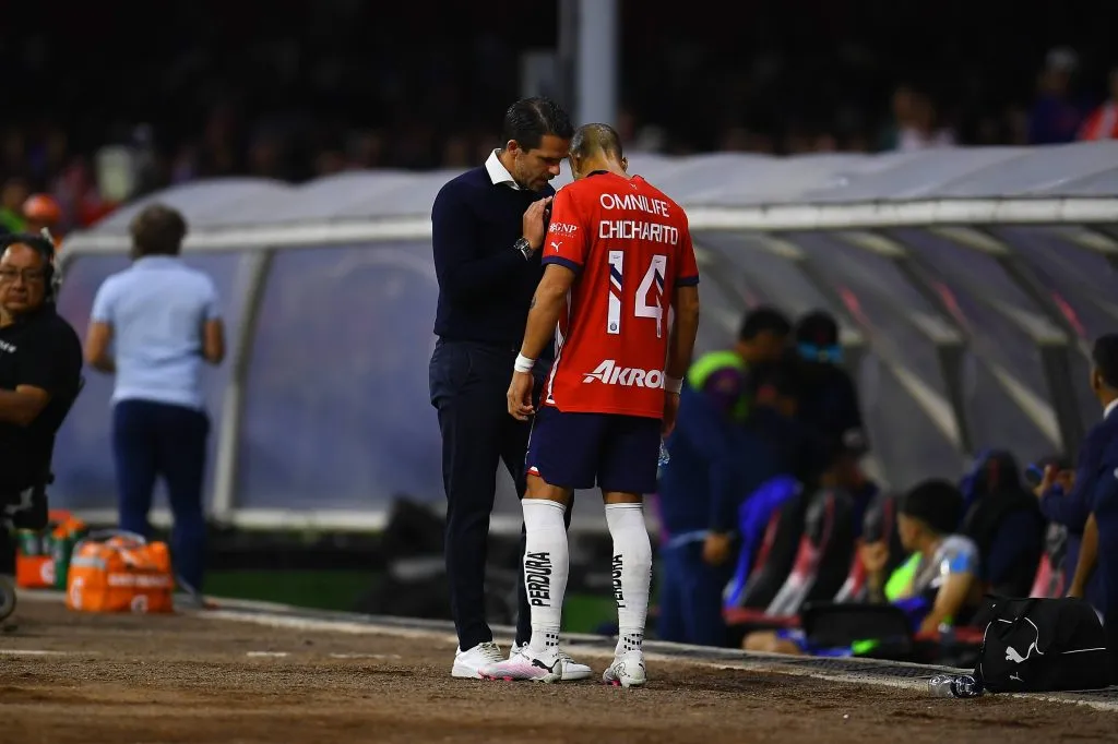 Gago con el Chicharito Hernández. (Foto: IMAGO).