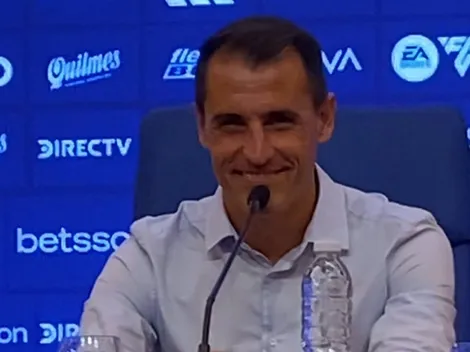 Un periodista de Boca se acordó del descenso de River en plena conferencia de Farré: "Gracias"