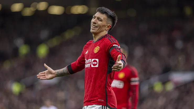 Las lesiones siguen afectando a Lisandro Martínez.