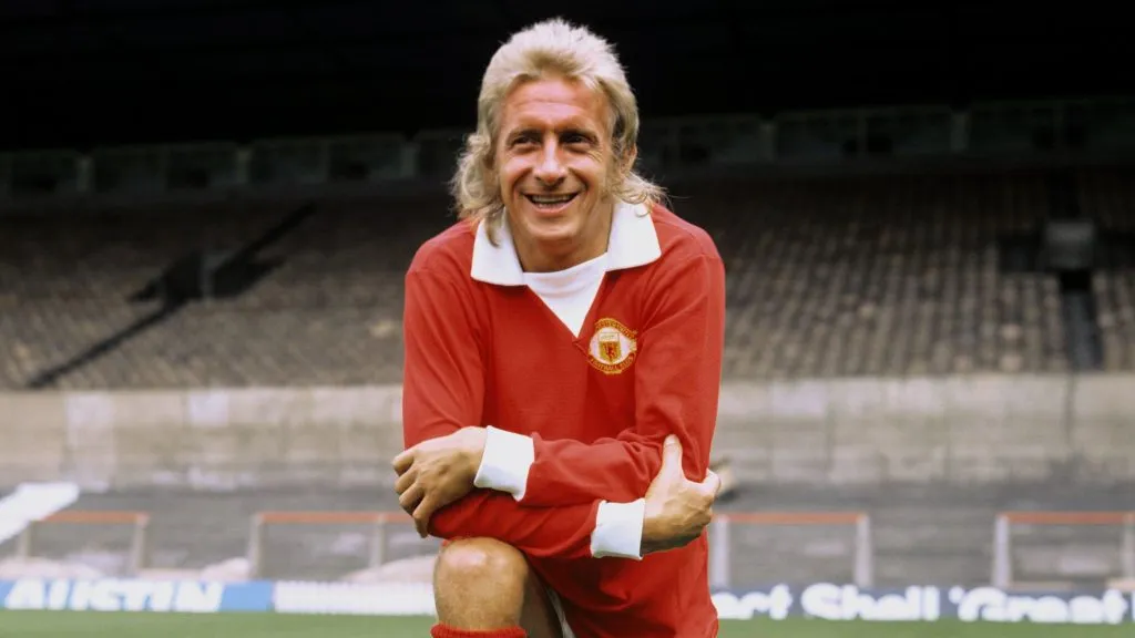 Denis Law es una leyenda del fútbol británico, su paso por Manchester United jamás será olvidado.