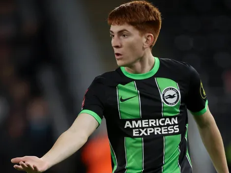 Por qué no juega el Colo Barco en Brighton vs. Roma por la UEFA Europa League