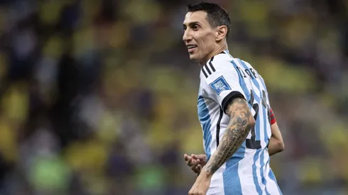 Mía, la hija más grande del Fideo, le hizo un pedido en las redes sociales.