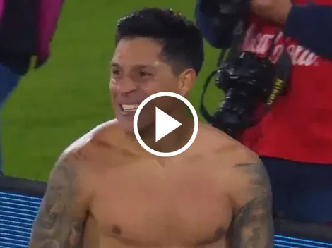 Enzo Pérez mostró su escudo de River tras eliminar a Boca