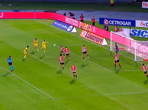 Jugadón de Luis Advíncula, gol de Miguel Merentiel: así fue el 1-0 de Boca a Estudiantes