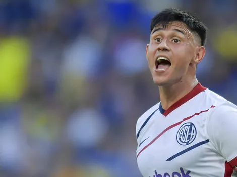 Adam Bareiro inició un trámite que facilitaría su llegada a Boca