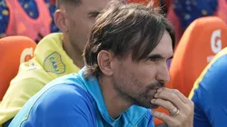 Martínez tomó una decisión con Benedetto.