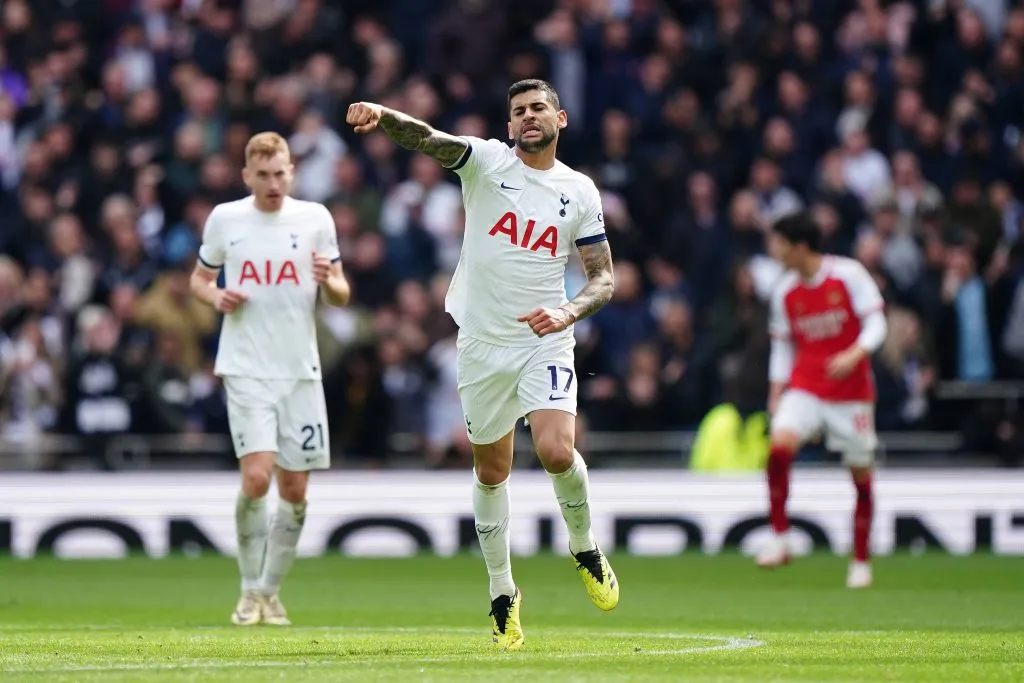 Cuti celebra su tanto ante Arsenal. (Foto: IMAGO).