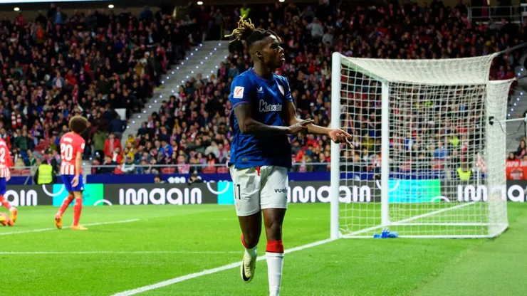 El gesto de Nico Williams en su gol.