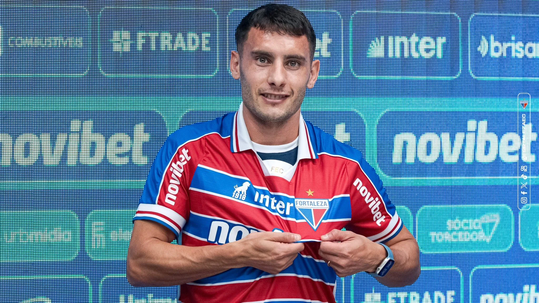 Emmanuel Martínez llegó a Fortaleza hace algunas semanas. (Foto: RRSS Fortaleza)