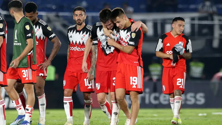 Pablo Solari, que hizo un gol, y Andrés Herrera fueron muy criticados en River