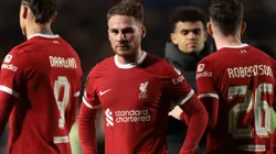 Liverpool se pinchó en la recta final pero aún tiene chances de campeonar