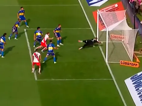 Un físico cuántico resolvió el misterio del gol anulado a River contra Boca