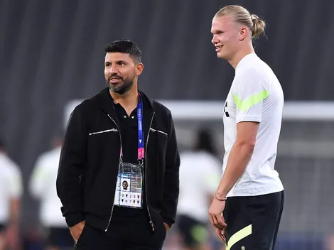 Una gloria del fútbol inglés destacó al Kun Agüero como uno de los rivales más duros a los que enfrentó