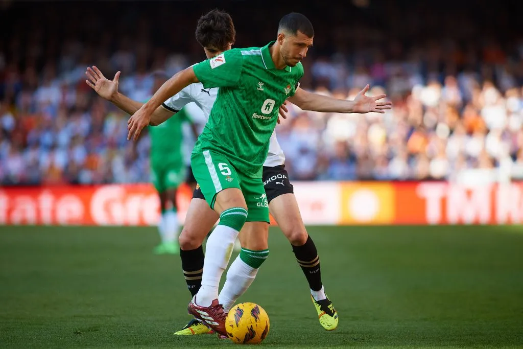 El contrato de Guido Rodríguez con Betis finaliza el 30 de junio.