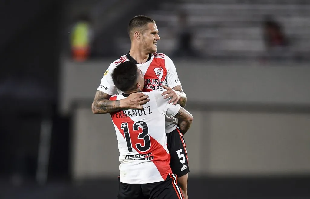 Enzo Fernández y Bruno Zuculini. (Foto: Getty).