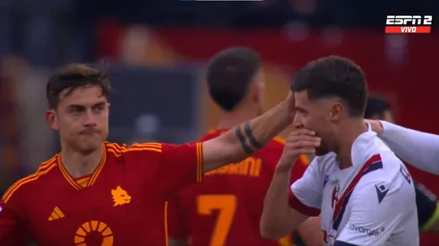 Dybala se cruzó con un jugador de Bologna.