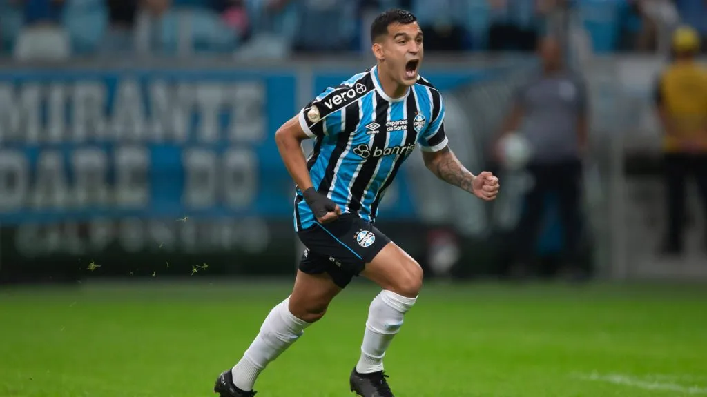 Franco Cristaldo se convirtió en la figura de Gremio.