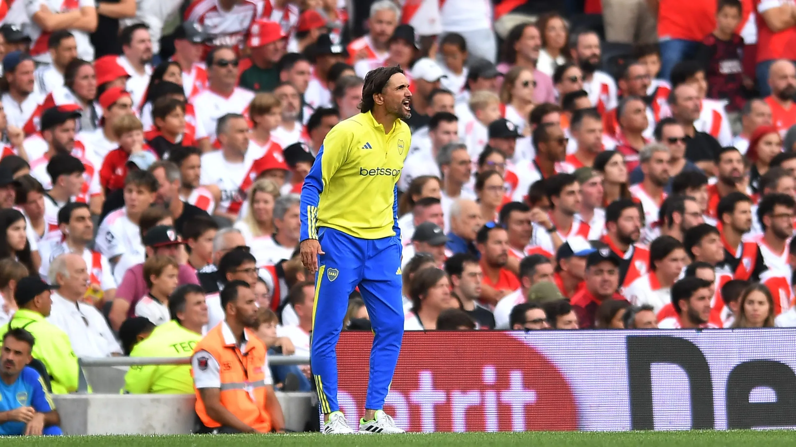 Diego Martínez en el River vs. Boca de febrero en el Monumental.