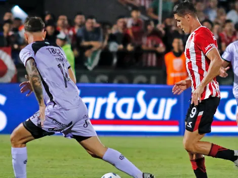 Con doblete de Carrillo, Estudiantes eliminó a Barracas Central y espera por River o Boca