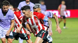 Estudiantes y Barracas chocaron en cancha de Platense.