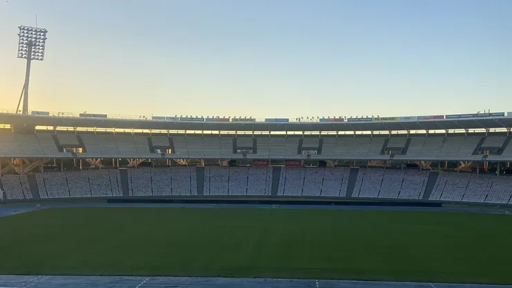 El terreno de juego ha evolucionado día a día, pero todavía no está en óptimas condiciones.