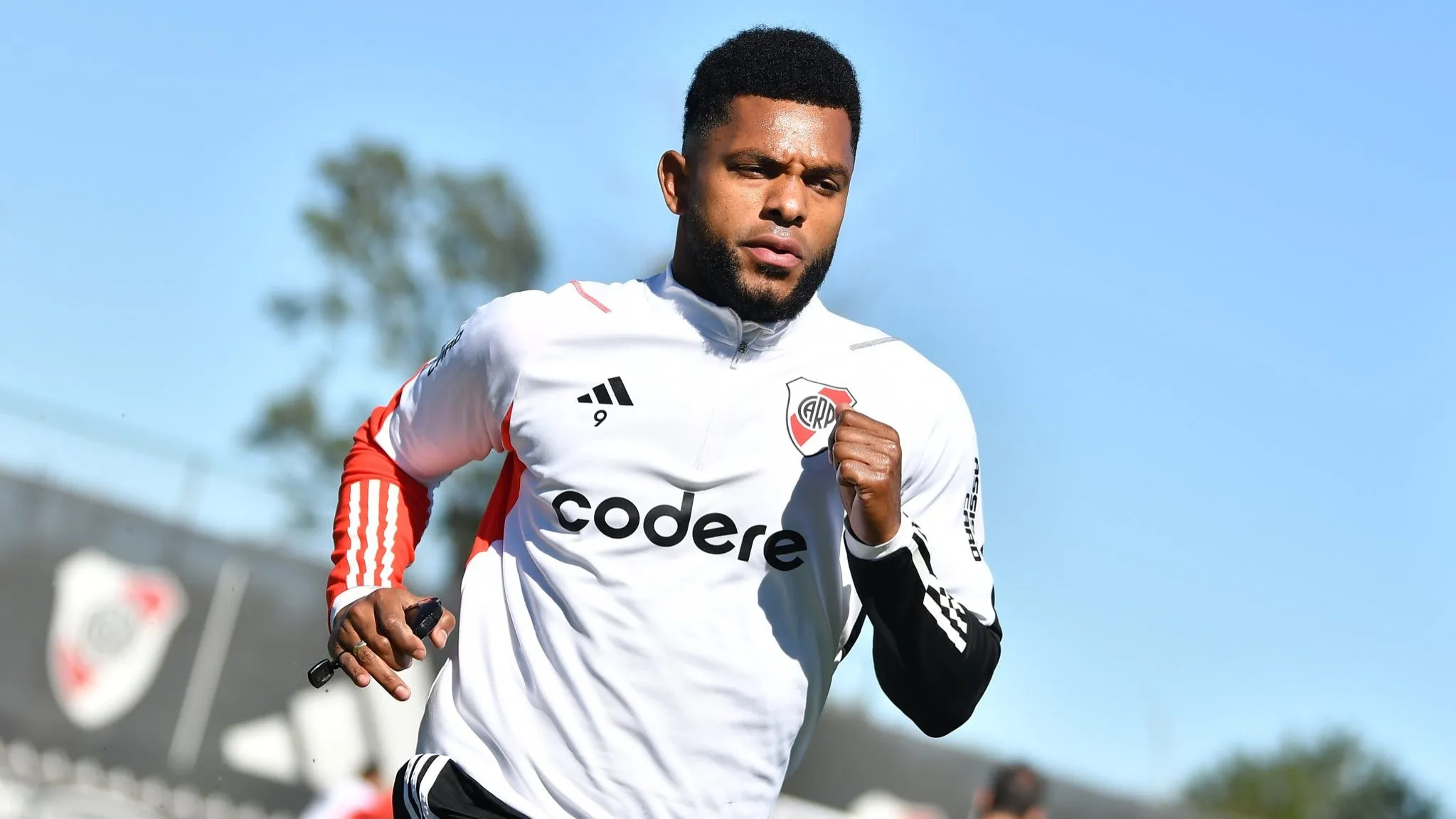 Miguel Borja todavía no entrena con normalidad.