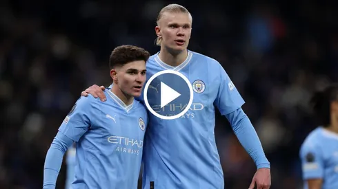 Julián y Haaland, afuera de la Champions.