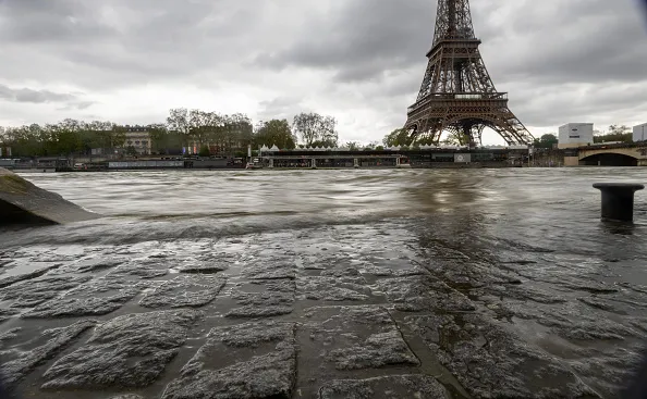 Los atletas viajarán en barcos por el rio Sena para la inauguración.