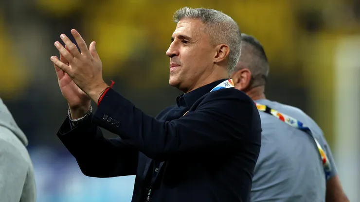 Hernán Crespo, director técnico de Al-Ain.
