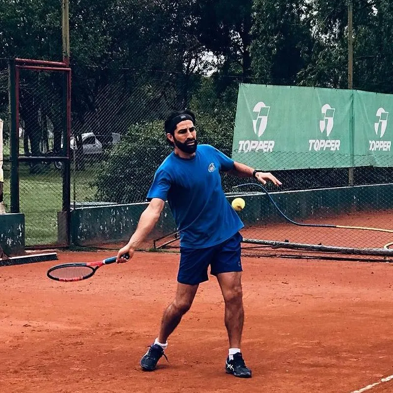 Cangele versión tenista. Foto IG.