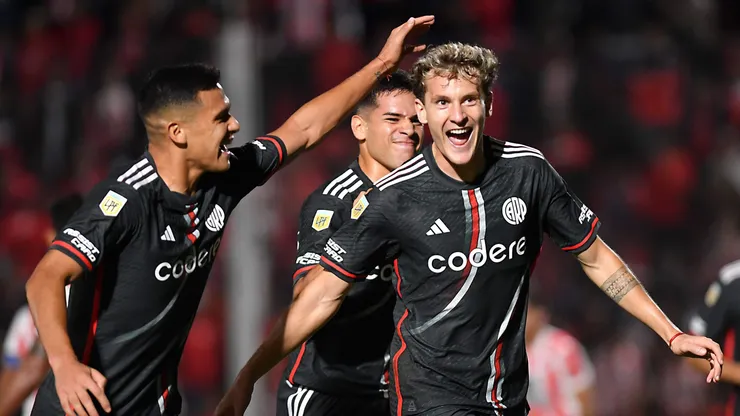Facundo Colidio, la figura de River contra Instituto.