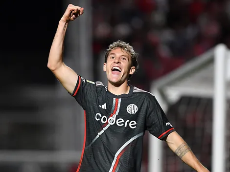 Con tres goles de Facundo Colidio, River venció a Instituto y se clasificó a los cuartos de la Copa de la Liga