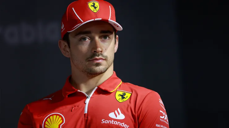 Un ex campeón fue duro con Leclerc