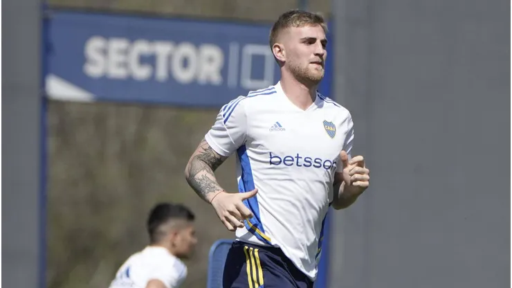 Nicolás Valentini, en conflicto con Boca por su renovación.