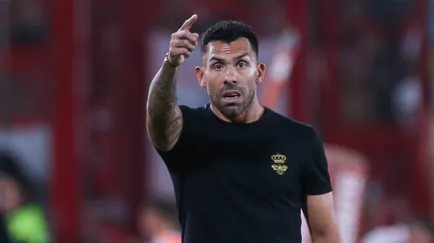 Carlos Tevez en su paso como DT de Independiente