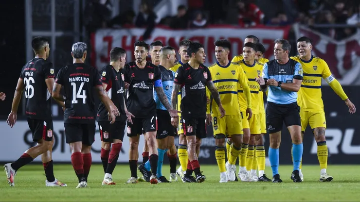 Las duras críticas de los hinchas de Boca contra Pol Fernández: "Es imbancable"